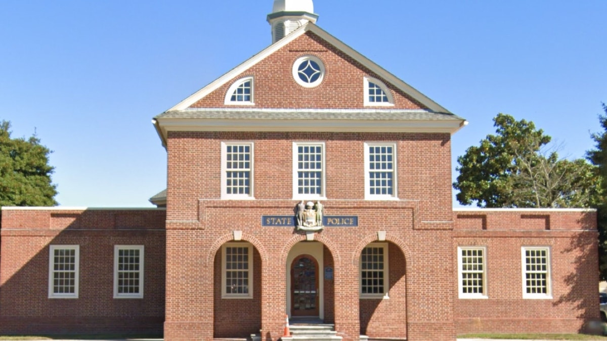 state police barracks in Delaware